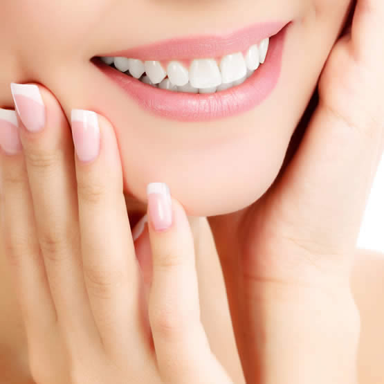 Quelles sont les solutions pour refaire ses dents et son sourire ?