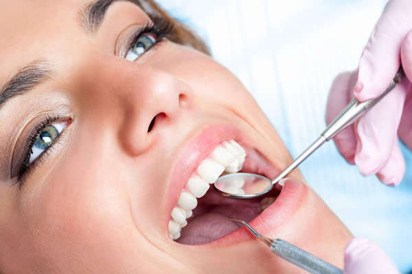 Les avantages esthétiques d’un blanchiment dentaire
